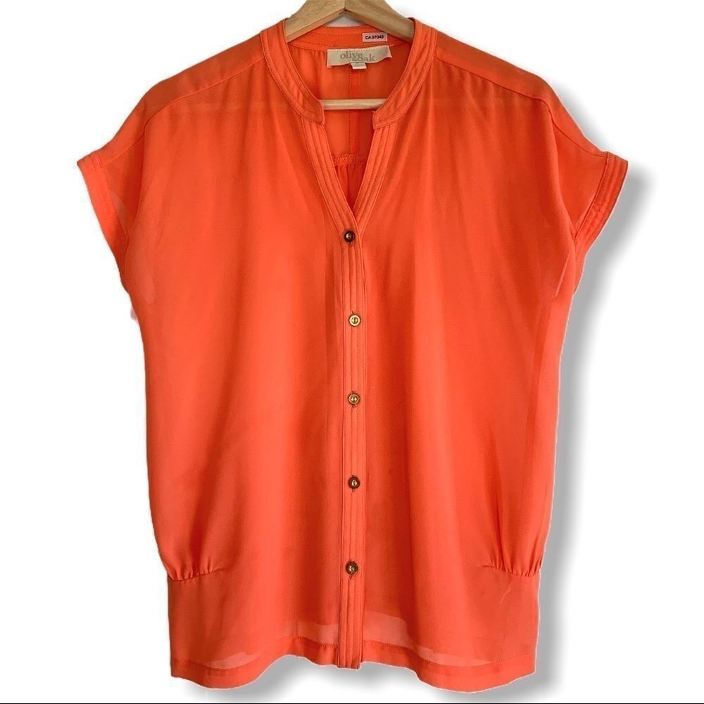 Olive & Oak Split Neck Button Down Short Sleeve